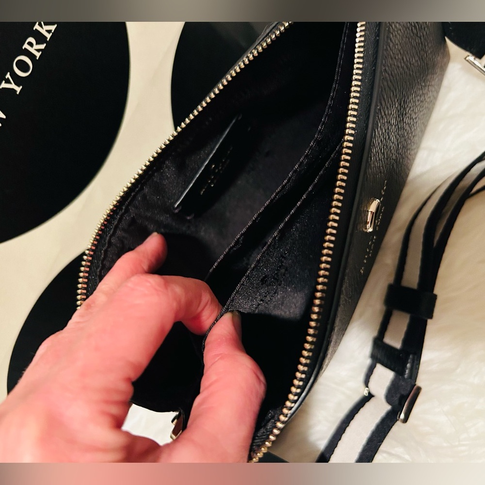 NWT Kate Spade Black Pebble Leather Crossbody Bag Gold Hardware - Picture 4 of 6